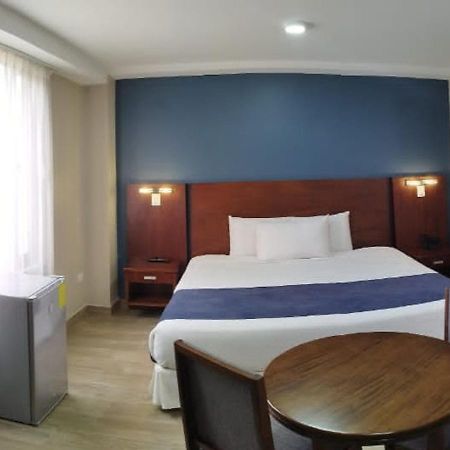 Hotel San Agustin Plaza Latacunga Eksteriør billede