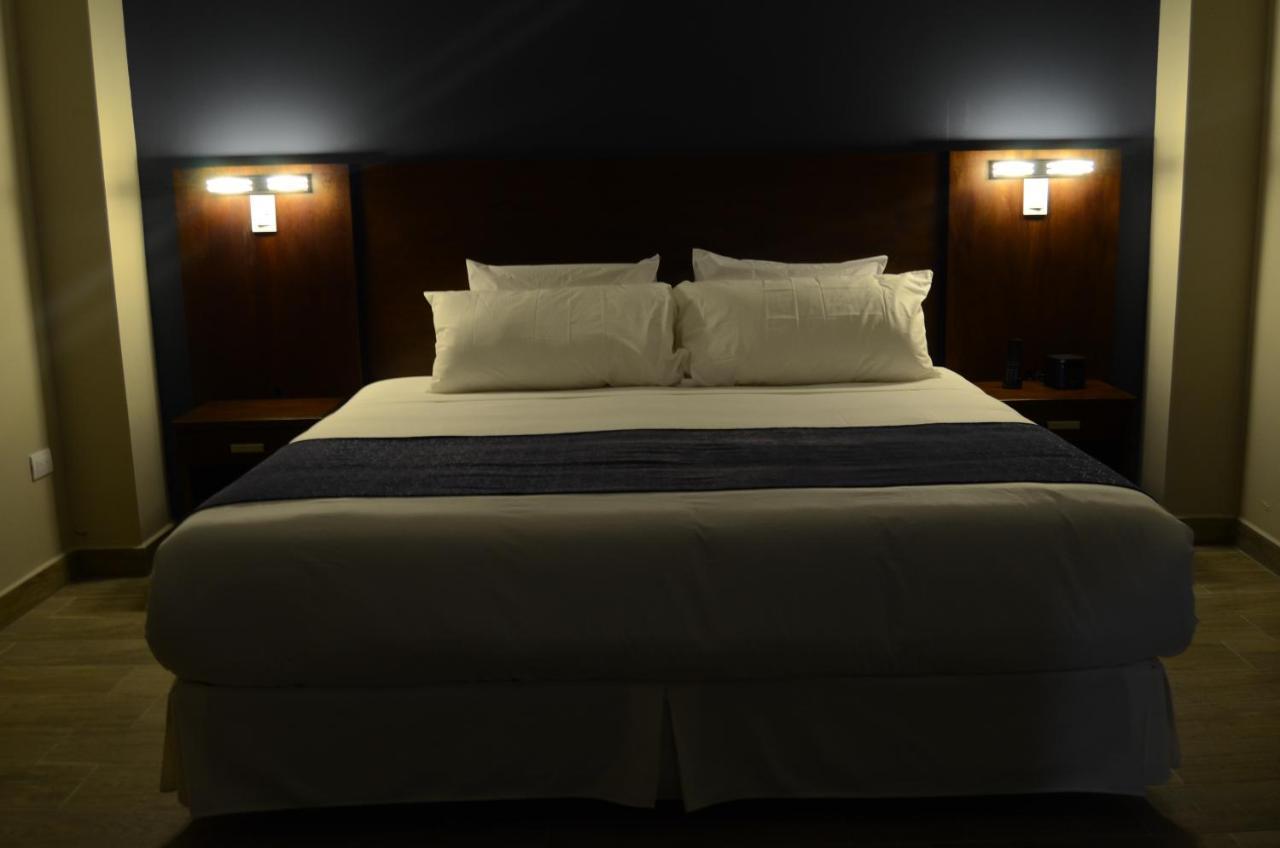 Hotel San Agustin Plaza Latacunga Eksteriør billede