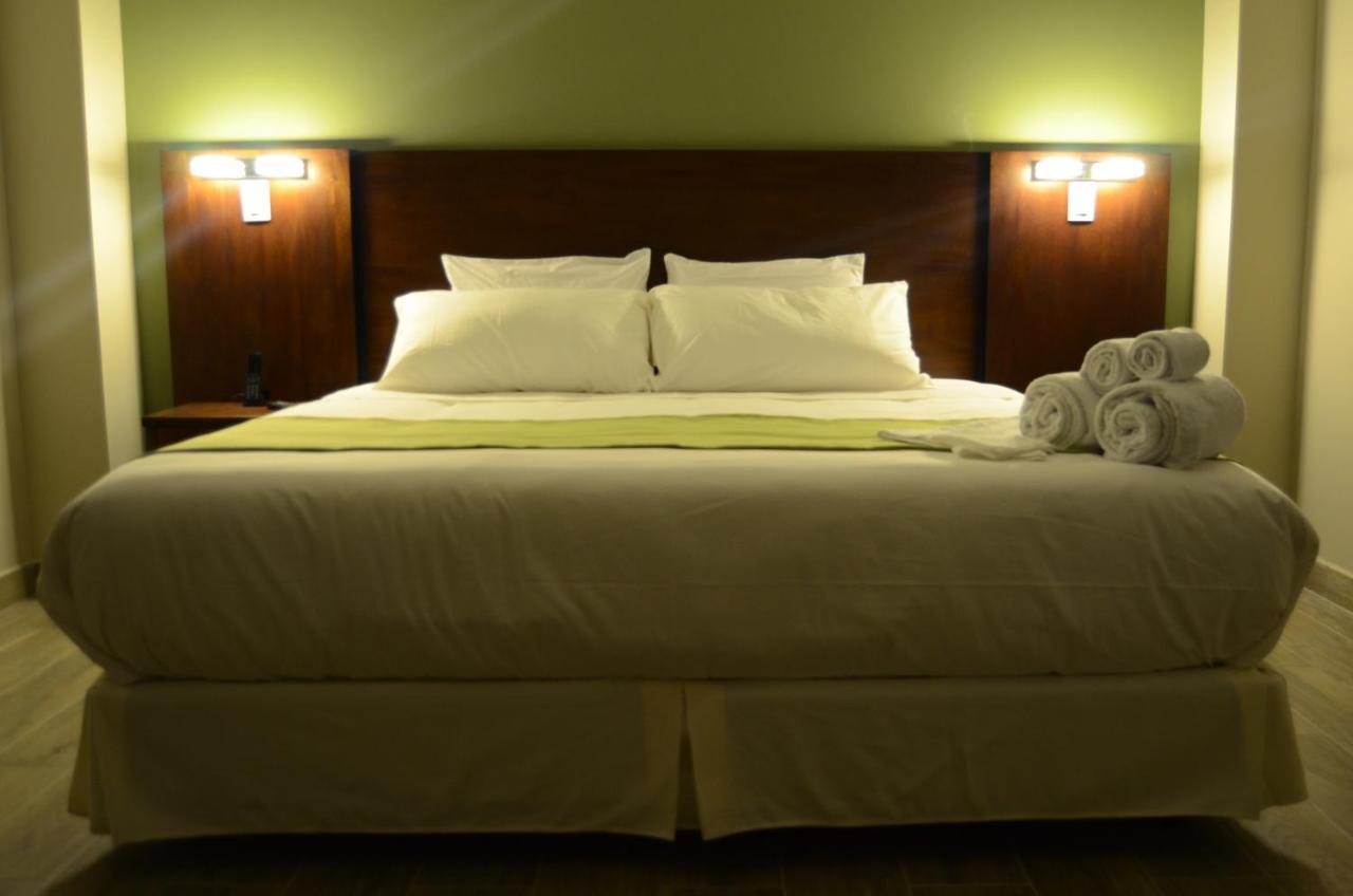 Hotel San Agustin Plaza Latacunga Eksteriør billede