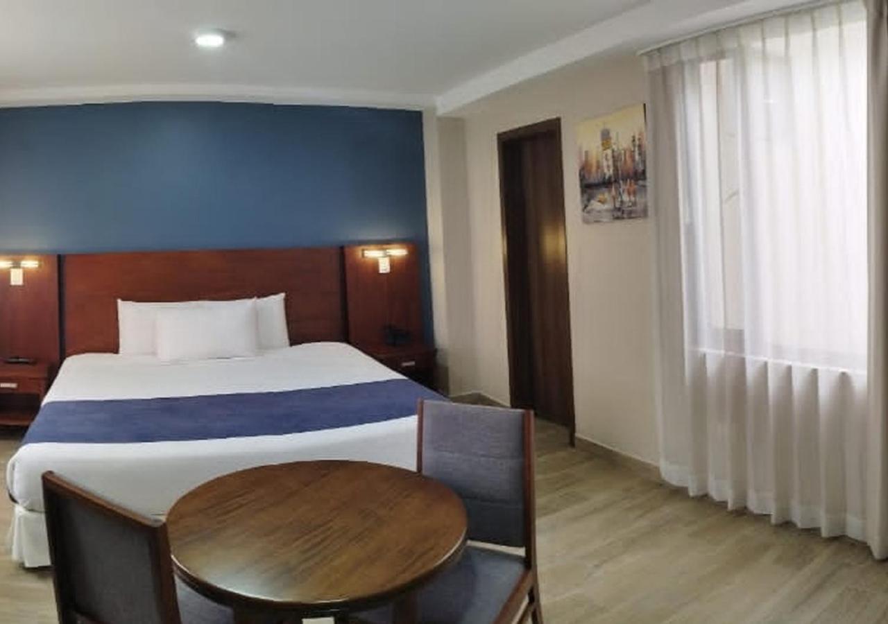 Hotel San Agustin Plaza Latacunga Eksteriør billede