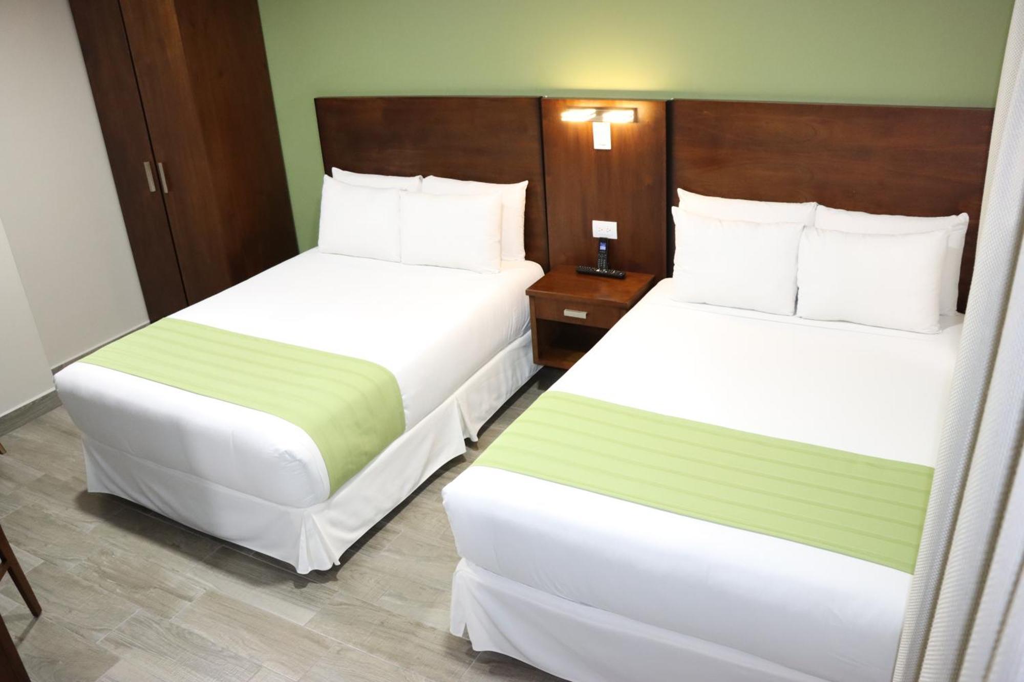 Hotel San Agustin Plaza Latacunga Eksteriør billede