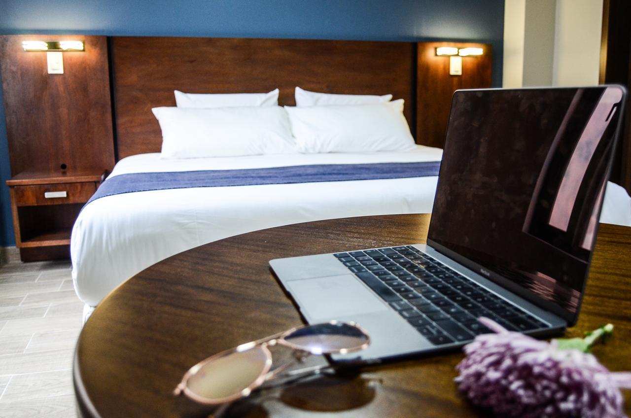 Hotel San Agustin Plaza Latacunga Eksteriør billede